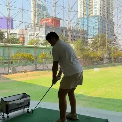 雷飞